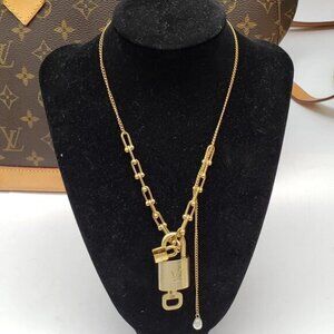 Gold-Plated Necklace with Authentic Louis Vuitton Padlock 020426